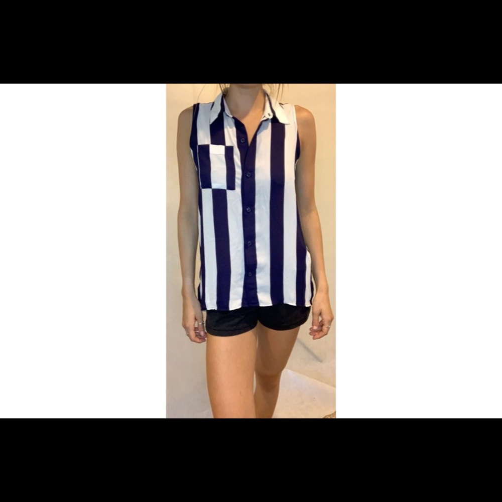 Button down tank